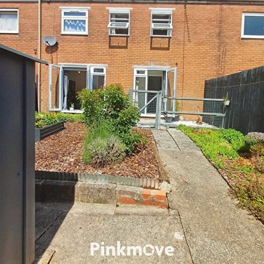 2 Bedroom Terraced House For Sale In Bowleaze, Greenmeadow, Cwmbran, NP44