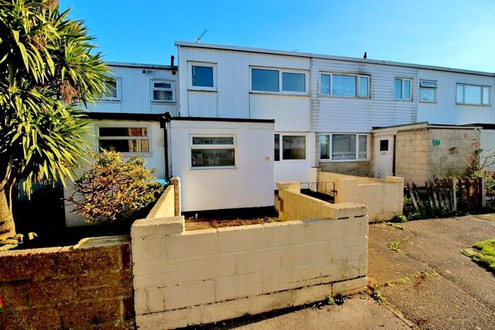 3 Bedroom End Of Terrace House To Rent In Holly Court, Bognor Regis, West Sussex, PO22