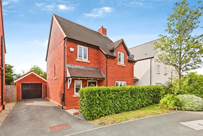 3 Bedroom Detached House For Sale In Sorrel Crescent, Wootton, Northampton, NN4