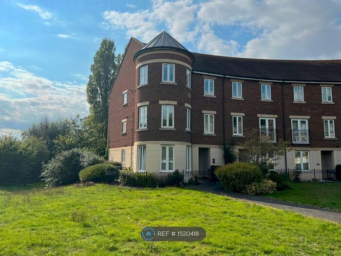 2 Bedroom Flat To Rent In Gras Lawn, Exeter, EX2