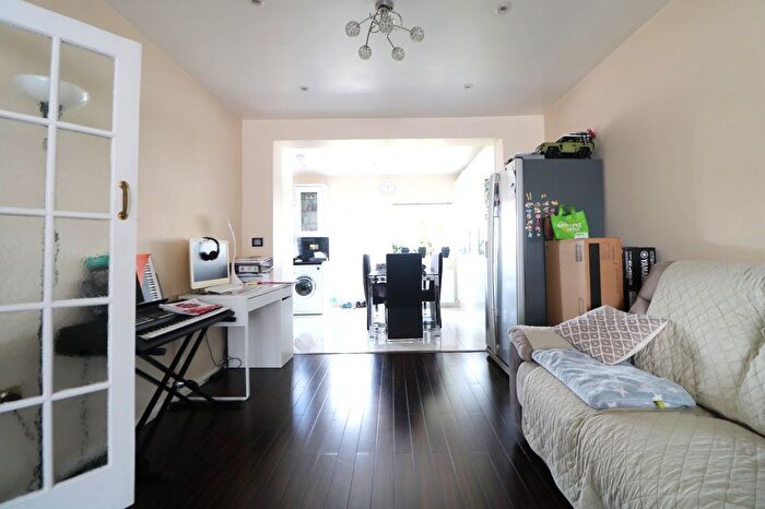 4 Bedroom Terraced House To Rent In Leamington Crescent, South Harrow, HA2