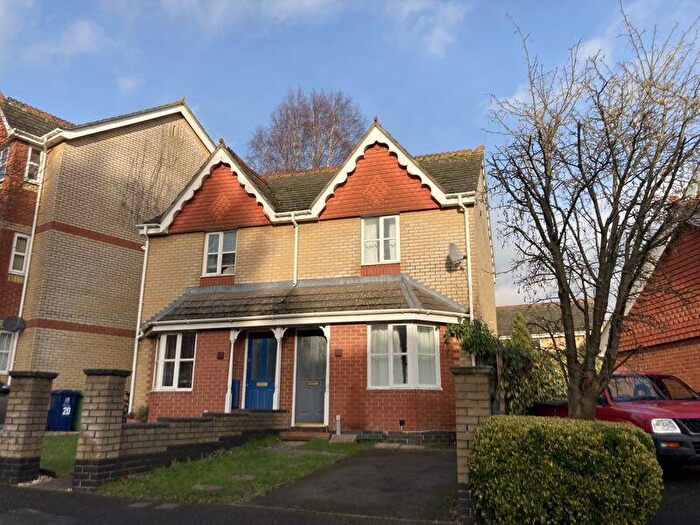 2 Bedroom Semi-Detached House To Rent In Demesne Furze, Headington, OX3