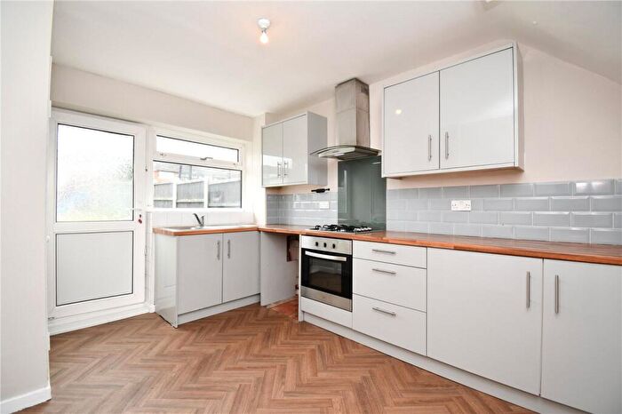 3 Bedroom End Of Terrace House For Sale In Bridle Close, Prenton, Merseyside, CH43