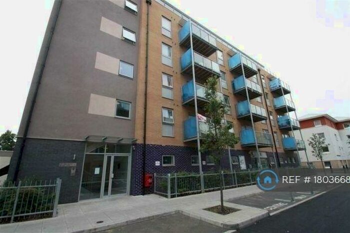 2 Bedroom Penthouse To Rent In Merchant Street, London, E3