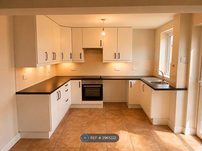 3 Bedroom End Of Terrace House To Rent In Nottingham Road, Nottingham, NG16