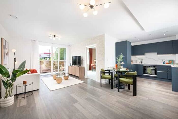 1 Bedroom Flat For Sale In So Resi North Acton, W3