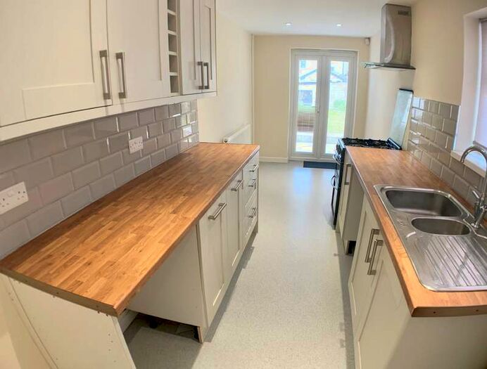 3 Bedroom Terraced House To Rent In Loftus Street, CF5