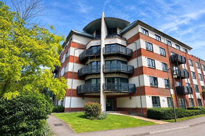 2 Bedroom Flat For Sale In Buccaneer Court, Kestrel Road, Farnborough, GU14