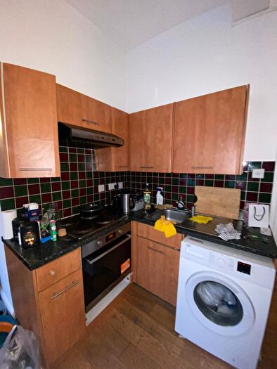 1 Bedroom Flat To Rent In Harrison Bell House A Oak Crescent, London, E16