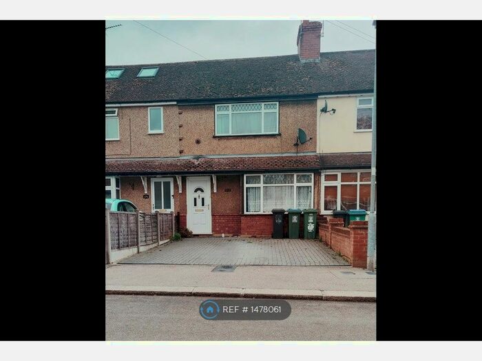 2 Bedroom Terraced House To Rent In Briar Road, Watford, WD25