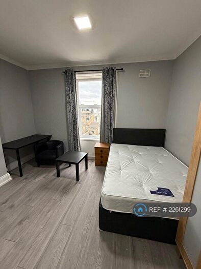 Studio To Rent In Claremont, Bradford, BD7