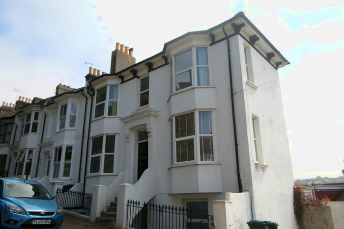 2 Bedroom Flat To Rent In Wakefield Road, Brighton, BN2