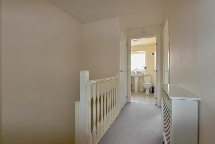 3 Bedroom End Of Terrace House For Sale In Old Market Road, Bridgwater, TA6