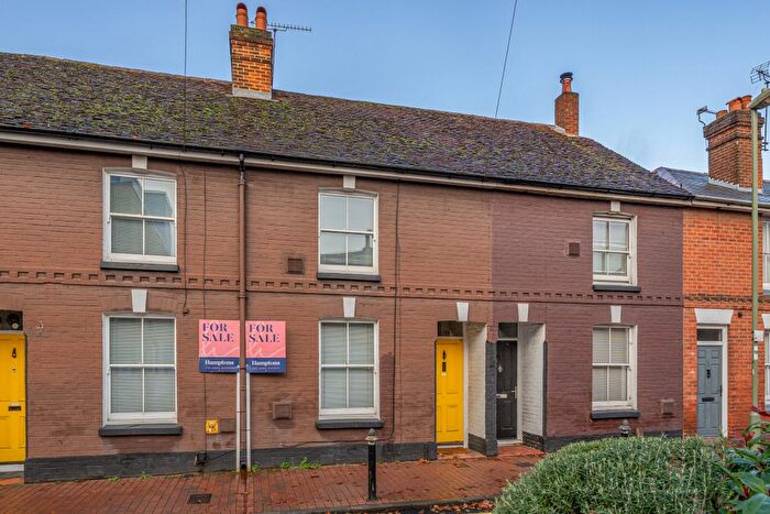 2 Bedroom Terraced House For Sale In Upper Brook Street, Winchester, SO23