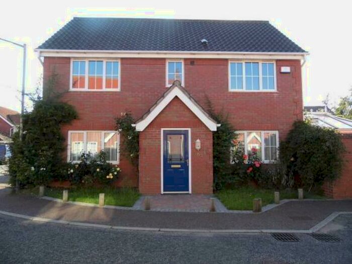 4 Bedroom House To Rent In Swallow Tail Close, Norwich, NR5