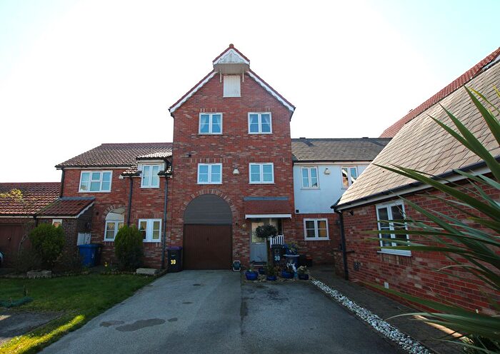 3 Bedroom Town House For Sale In The Moorings, Burton Waters, Lincoln, LN1