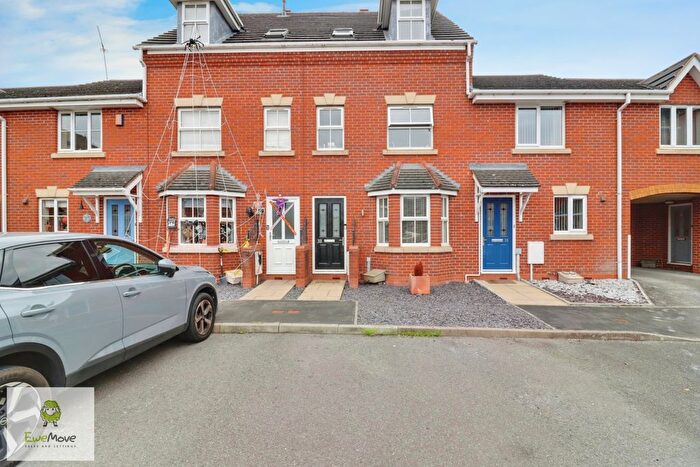 3 Bedroom Town House For Sale In Foxtail Way, Cannock, Staffordshire, WS12