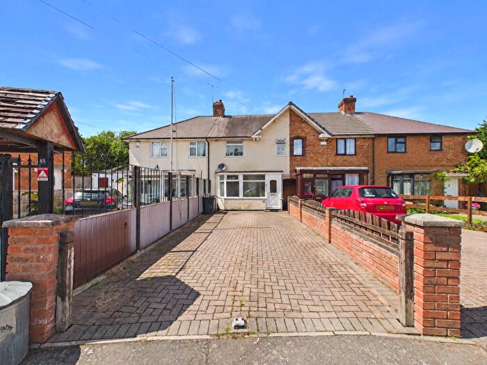 3 Bedroom End Of Terrace House For Sale In Overton Road, Birmingham, West Midlands, B27