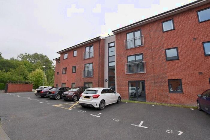 2 Bedroom Flat To Rent In Tattershall Court, Cliffe Vale, Stoke-on-Trent, ST4