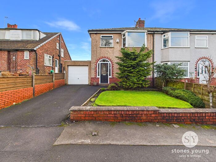 3 Bedroom Semi-Detached House For Sale In Richmond Crescent, Blackburn, BB1