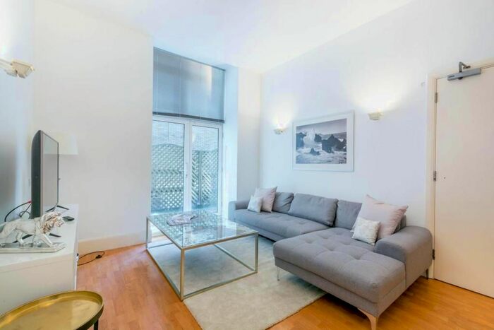 2 Bedroom Flat To Rent In Dingley Road, Old Street, London, EC1V