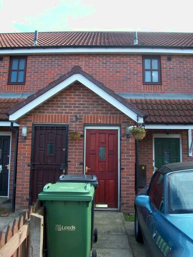 1 Bedroom Ground Flat To Rent In Borrowdale Crescent, Leeds, West Yorkshire, LS12