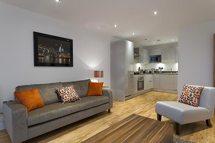 2 Bedroom Apartment To Rent In The Crescent, Seager Place, London, SE8