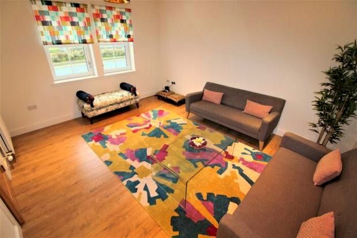 4 Bedroom Semi-Detached House To Rent In Shielhill Avenue, Bridge Of Don, Aberdeen, AB23