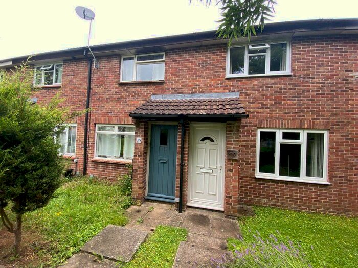 2 Bedroom Terraced House To Rent In The Quantocks Thatcham, RG19