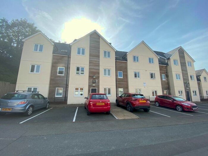 2 Bedroom Apartment To Rent In Siding Road, Plymouth, PL4