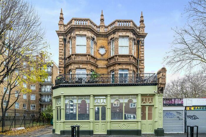 2 Bedroom Apartment To Rent In East Street, London, SE17