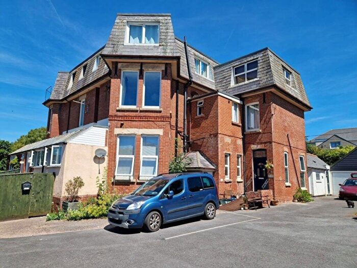 2 Bedroom Flat For Sale In Maer Lane, Exmouth, EX8
