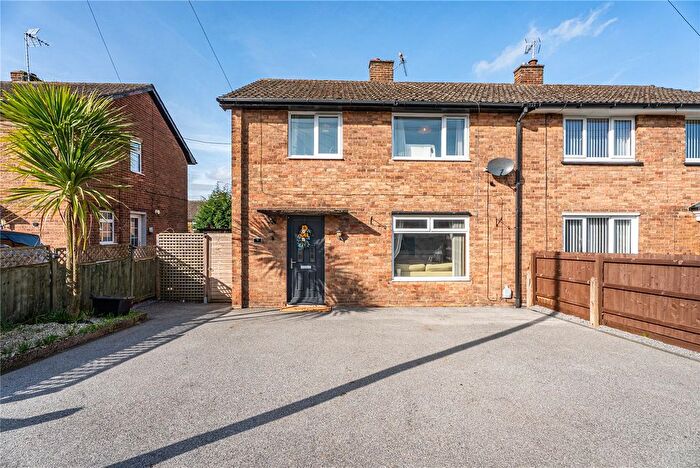 3 Bedroom Semi Detached House For Sale In Chestnut Drive, New Ollerton, Newark, Nottinghamshire, NG22