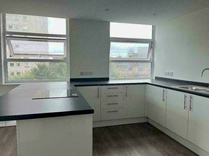 1 Bedroom Flat To Rent In Foundry Court, Recorder Road, Norwich, Norfolk, NR1