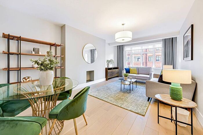 1 Bedroom Flat To Rent In Sloane Street, Knightsbridge, London, SW1X
