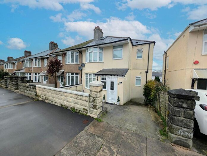 4 Bedroom Semi Detached House For Sale In Dovedale Road, Plymouth, PL2