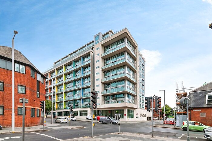 2 Bedroom Flat For Sale In Huntingdon Street, Nottingham, NG1
