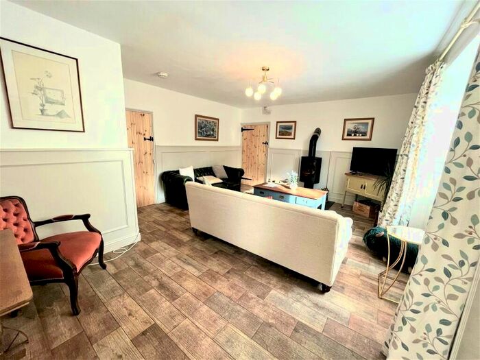 4 Bedroom Property To Rent In Stoke Canon, Exeter, EX5