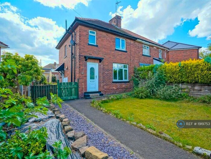 3 Bedroom Semi-Detached House To Rent In Shenstone Road, Rotherham, S65
