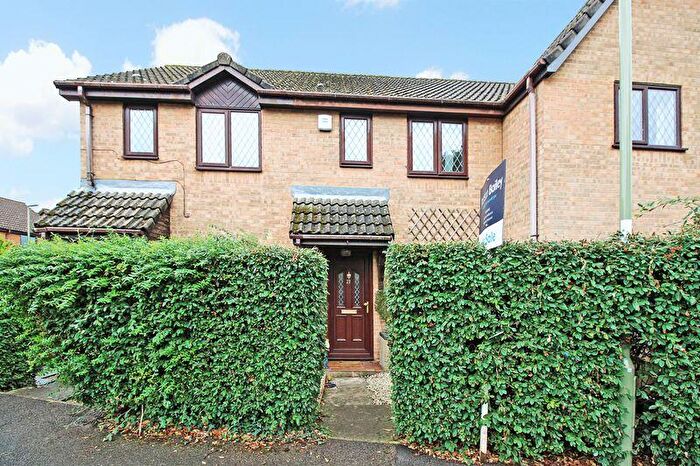 2 Bedroom Terraced House To Rent In Schooner Way, Warsash, SO31