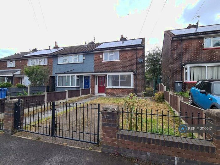 2 Bedroom Semi-Detached House To Rent In Sportside Grove, Worsley, Manchester, M28