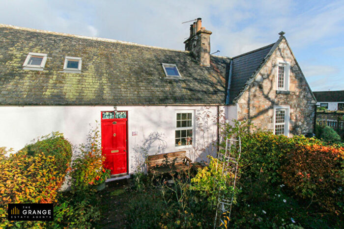 3 Bedroom Terraced House For Sale In Seafield Road, Cullen, AB56