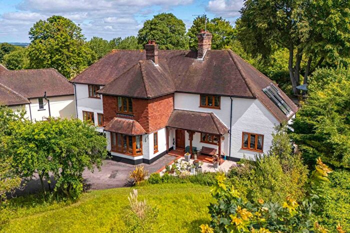 4 Bedroom Detached House For Sale In Peters Lane, Whiteleaf, HP27