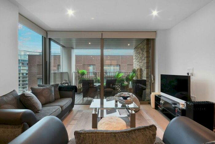 2 Bedroom Apartment For Sale In Palmer Road Prince Of Wales Drive, SW11