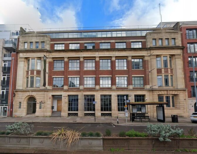 1 Bedroom Apartment For Sale In Charles Street, Leicester, LE1