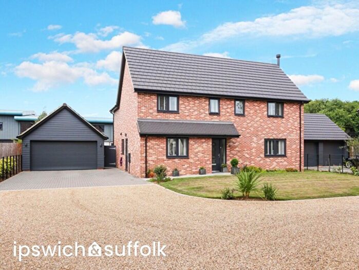4 Bedroom Detached House For Sale In The Crossroads, Brome, Eye, IP23