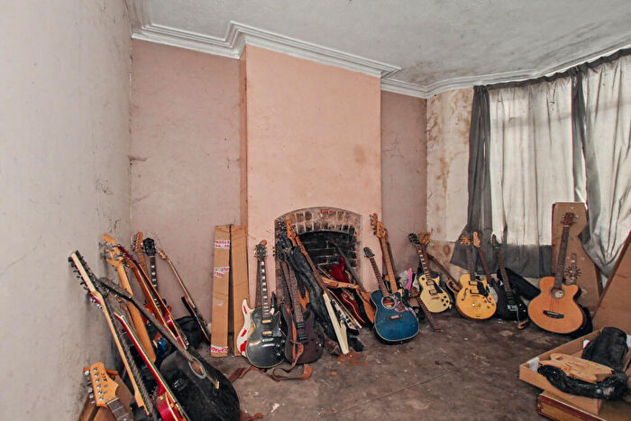 2 Bedroom Terraced House For Sale In Furnival Street, Crewe, CW2
