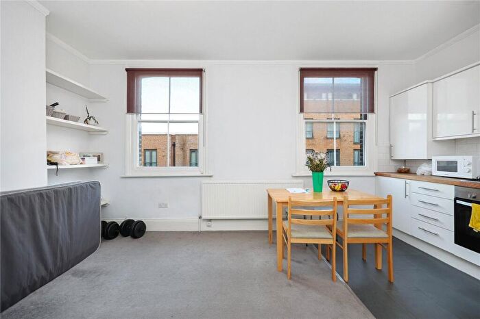 1 Bedroom Apartment To Rent In Gifford Street, N1