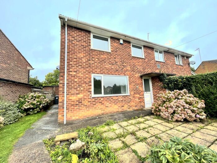 3 Bedroom Semi-Detached House To Rent In Bowman Drive, Charnock, Sheffield, S12