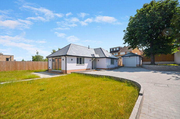 2 Bedroom Detached Bungalow For Sale In Peaslands Road, Saffron Walden, CB11